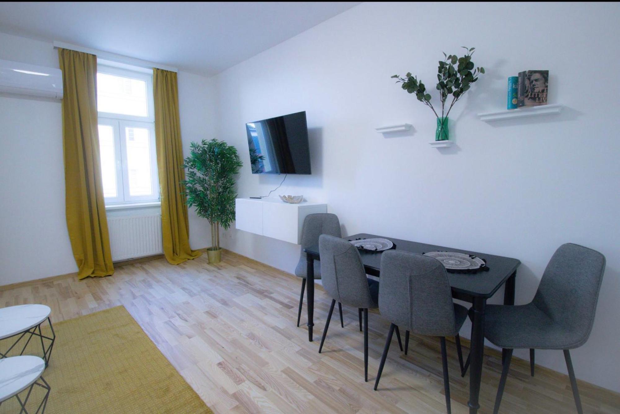 Apartment Grosszuegiges Stadtleben L Lf25 *
